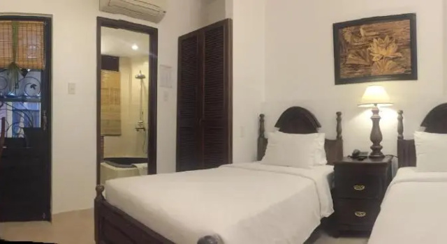 Семейный номер Standard с балконом Halo Boutique Ben Thanh Hotel
