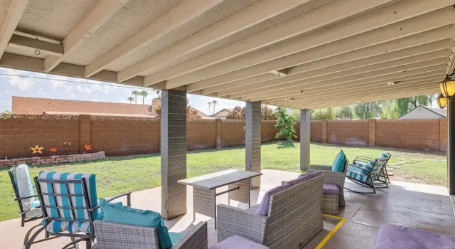 Коттедж Game Room + Pet-friendly Yard! Family Phoenix Gem