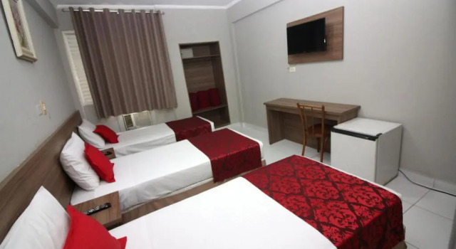 Трёхместный номер Standard Carlton Express - Antigo Plaza Hotel