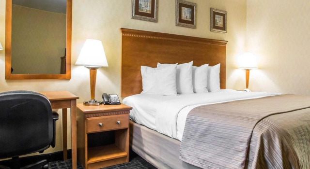 Номер Standard Hibiscus Inn & Suites