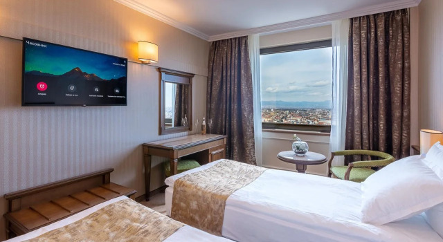 Astoria Grand Hotel