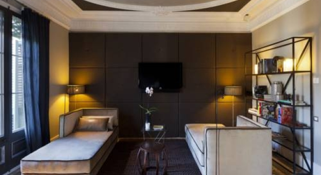 You Stylish The Most Luxury Apartment, Забронировать Апартаменты/квартира Эшампле Барселона, рядом с Jove Regina Theatre