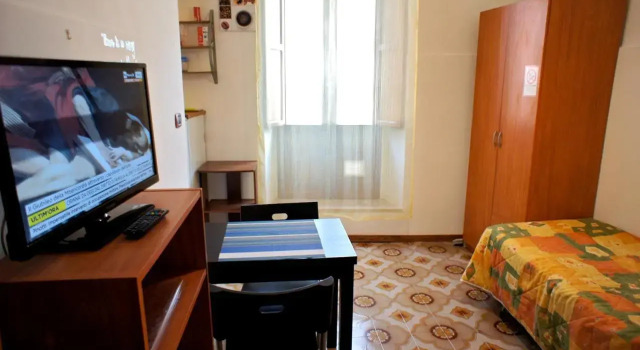 Casa Vacanze La Rocca, Prenota Hotel Hotel economici a Abruzzo