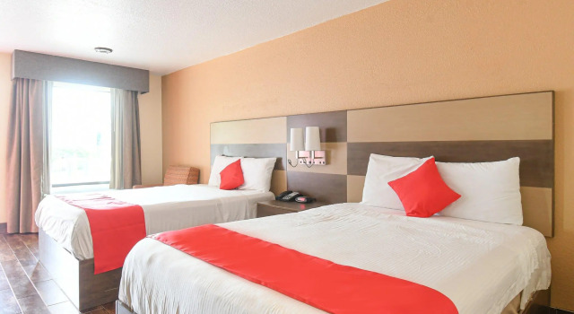 Четырёхместный номер Standard Scottish Inns & Suites Shenandoah Woodlands Mall
