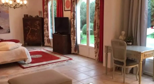 La Mylandre Chambre d'hôtes, Rezerwuj Hotel Lançon-Provence Marsylia