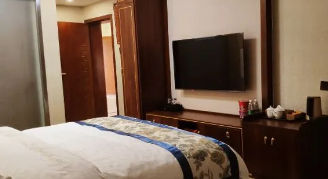 Семейный люкс Deluxe Guangyuan Erdu Dongyuan Guesthouse