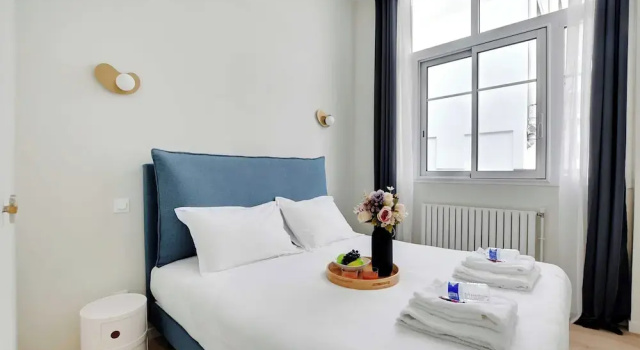 Modern Apartment - 2br/6p - Eiffel Tower, Забронировать Апартаменты/квартира Отели Парижа с парковкой, рядом с Maison de Balzac, Парковка