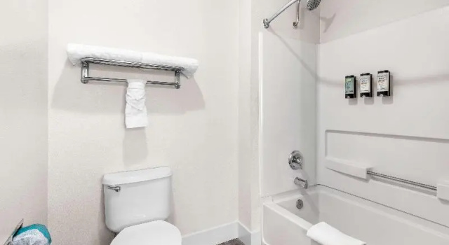 Четырёхместный номер Standard Best Western El Centro Inn