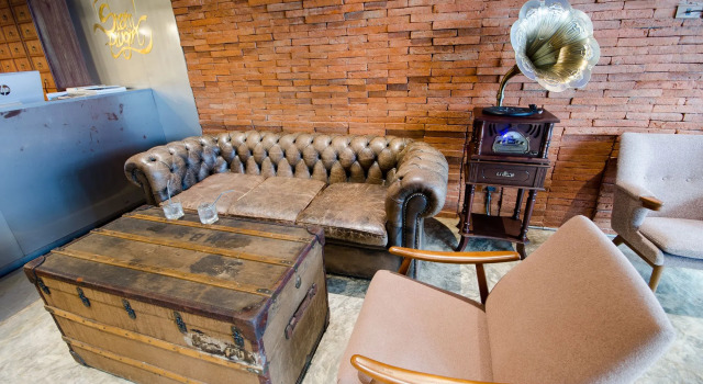 Siam Plug In Hostel, Забронировать Хостел Кхлонг Сан провинция Бангкок