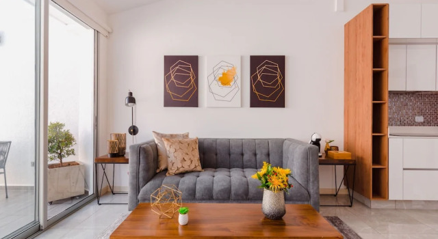 Suite Deluxe C A L Suites