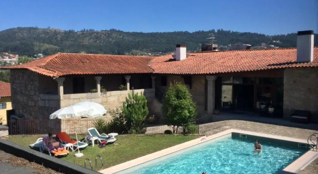 Двухместный номер Standard с видом на бассейн Hotel Rural Alves - BRAGA - Casa Alves de Torneiros