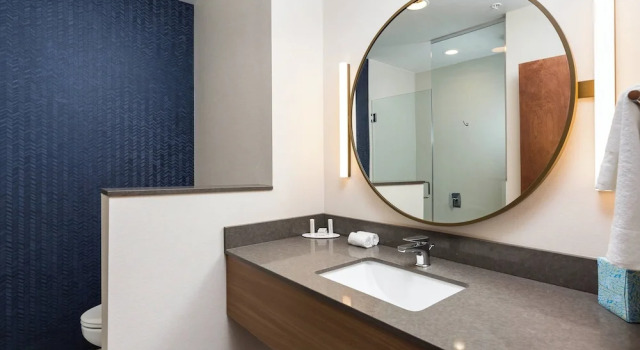 Четырёхместный номер Standard Fairfield Inn & Suites by Marriott Crestview