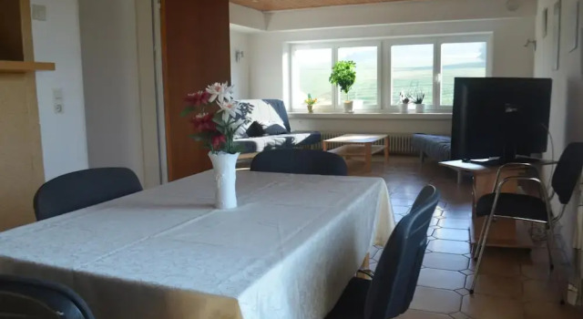 Ferienwohnung im Obergeschoss, Homberg, Забронировать Апартаменты/квартира Хомберг земля Гессен
