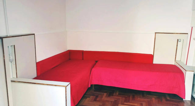Casa con dos habitaciones y dos patios, Rezerwuj Hotel La Plata Buenos Aires
