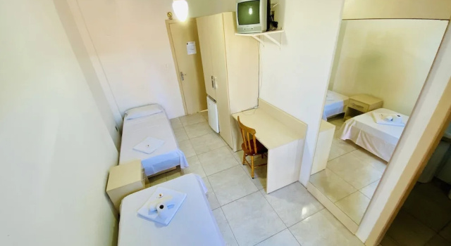 Номер Economy Hotel Centenário