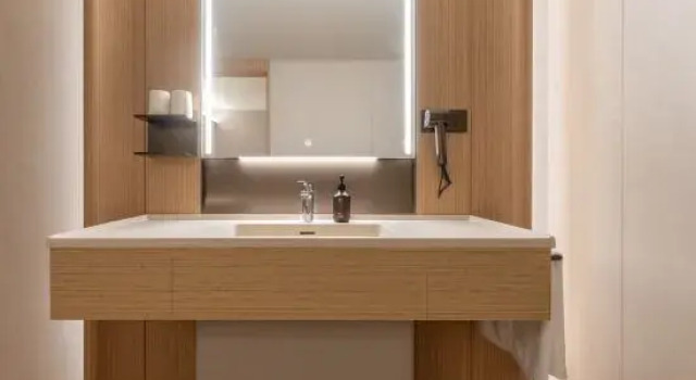 Люкс JI Hotel (Ningbo Huizhan Zhongxin Baolong Guangchang)