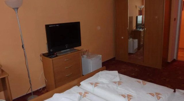 Hotel Paradise, Book Hotel Hoteller i Ostrava med parkering, Parkering