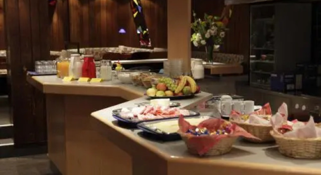 CVJM Jugendhotel München, Забронировать Отель Отели Мюнхена 3 звезды, рядом с Виктуалиенмаркт, 3*