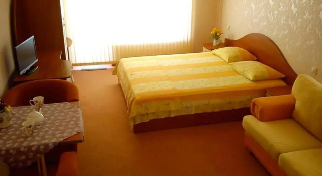 Студия с балконом Art Guest House Orchidea