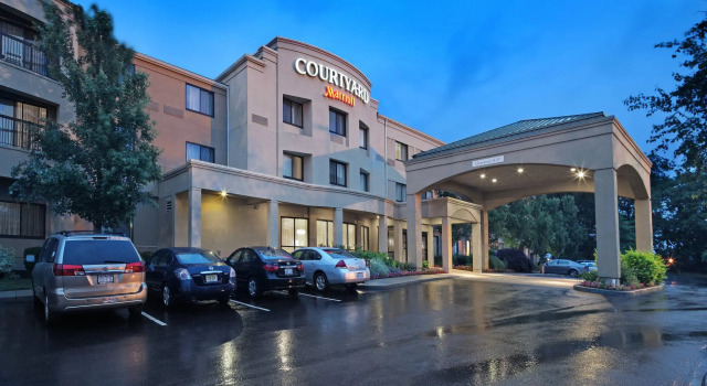 Courtyard by Marriott Providence Warwick, Buchen Sie Hotel Providence Rhode Island
