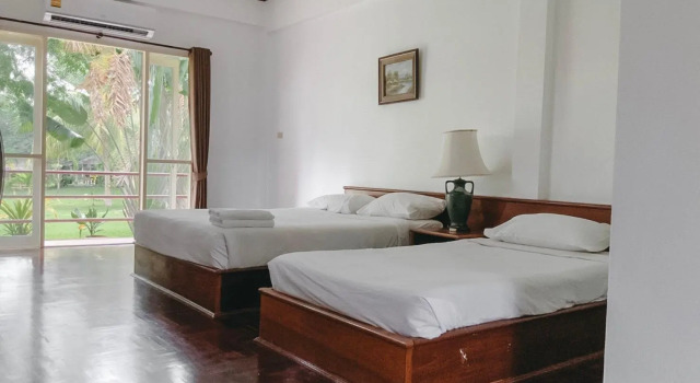 Malai Asia Resort, Забронировать Курортный отель Отели Тхап Са Кэ с парковкой, Парковка