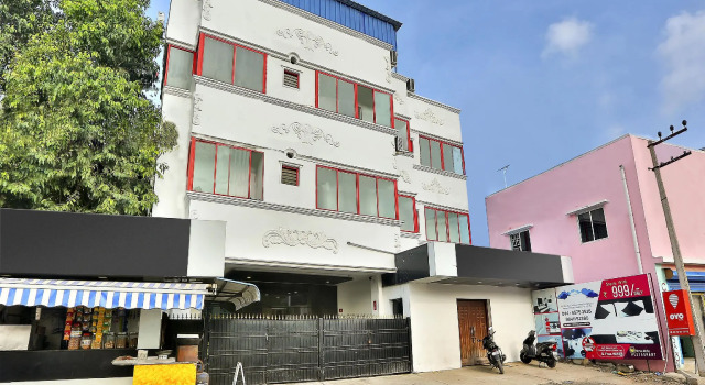 OYO 5328 Cloud 7 Serviced Apartements, Забронировать Отель Отели штата Тамилнада с завтраком, Завтраки