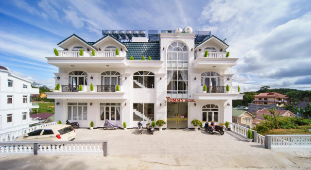 Tommy hotel khe sanh dalat, Забронировать Отель Далат Ламдонг