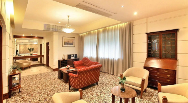 The Jesselton Hotel, Prenota Hotel Kota Kinabalu Sabah