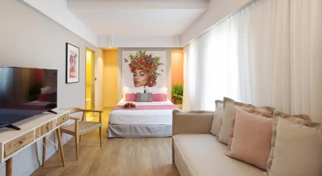 Полулюкс Deluxe Artree Suites