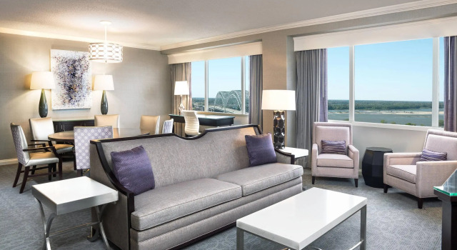 Suite Sheraton Memphis Downtown Hotel