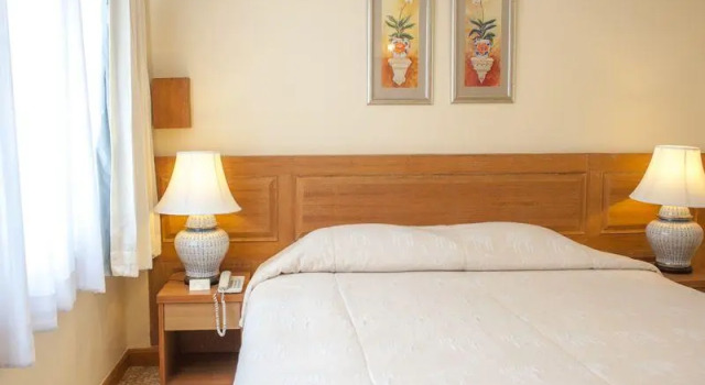 Апартаменты Джуниор Lido Beach Hotel Pattaya