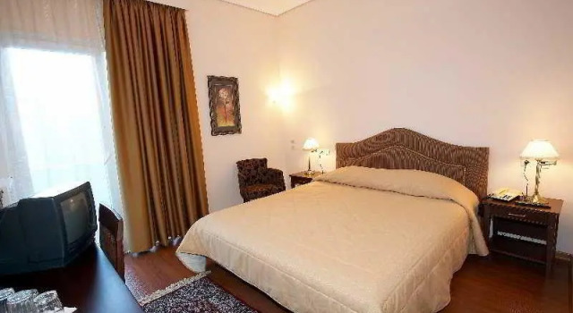 Номер Standard Achillion Hotel