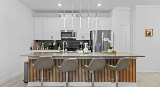 Special 4bedroom TH w Private Pool Next to Disney, Забронировать Вилла Виллы Фор Корнерз, Вилла