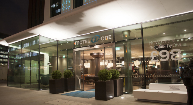 Motel One London-Tower Hill, Забронировать Мотель Отели Лондона 3 звезды, рядом с Ливерпуль Стрит, 3*