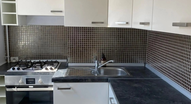 Studio City Center - Victoriei Square, Забронировать Отель Бухарест Muntenia, рядом с Музей коллекций произведений искусства