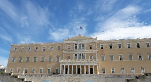 Super Stylish Apartments in Syntagma Square, Забронировать Апартаменты/квартира Афины Острова Саронического залива - Аттика, рядом с Мечеть Тзисдаракис