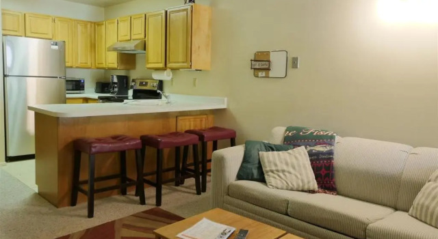 Номер Standard Wolf Lodge Condo #1211 at Wolf Creek Resort Near Powder Mountain, Snowbasin, Nordic Valley And Pineview in Eden Utah