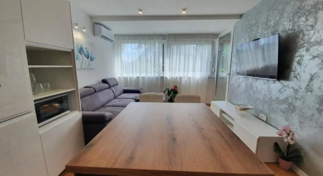 Apartman Leona 4*, Kantrida, Забронировать Апартаменты/квартира Риека Приморско-Горанская жупания