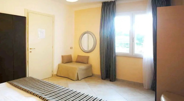 Apartment With 2 Bedrooms in Montelabbate, With Wonderful sea View, Pool Access, Enclosed Garden - 13 km From the Beach, Rezervovat Apartmán Hotely v Montelabbate s parkováním, Parkování