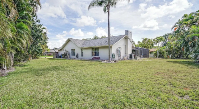Коттедж Fort Myers Home, Lanai & Private, Heated Pool