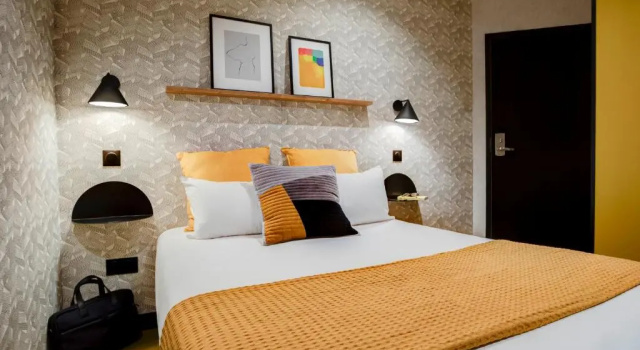 Двухместный номер Comfort Republik Hotel