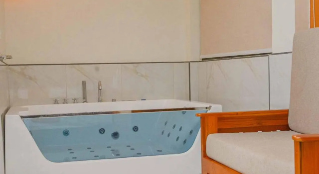 Люкс Best Western Jangwani Sea Breeze Resort