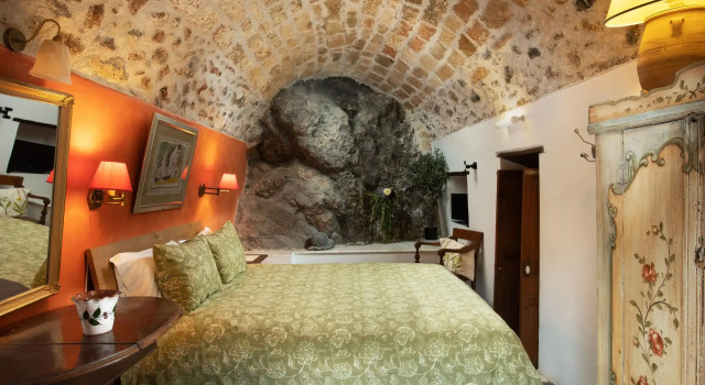 Dorovinis Monemvasia Castlehouses, Забронировать Вилла Виллы Монемвасия, Вилла