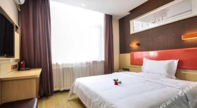 7 Days Premium (Qinhuangdao Hebei Street Sidaoqiao)