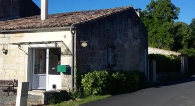 La Petite Auberge, Rezervasyon Pansiyon / Hostel Gauriac Gironde