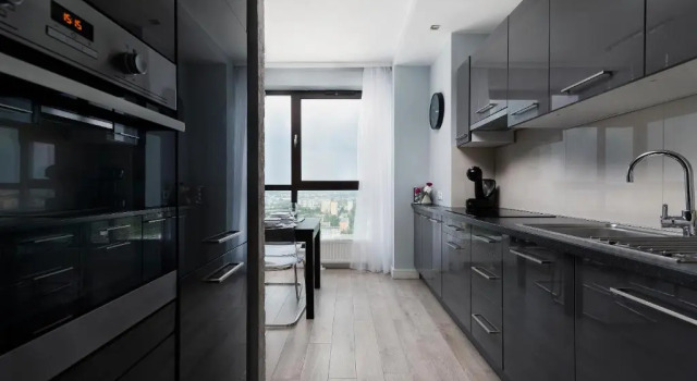 Апартаменты Deluxe Easy Rent Apartments - SKY
