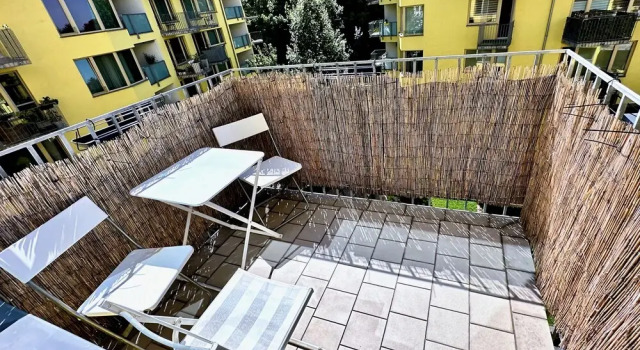 Апартаменты Апартаменты Rezidence Jeseniova Prague
