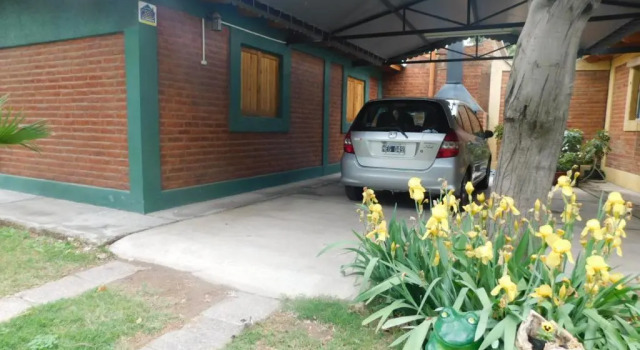 Коттедж Cabañas Mirmar Mendoza