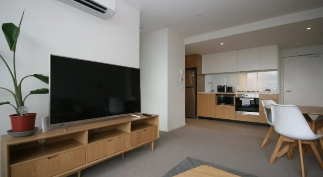 Onelife Harbour View Luxury Apartment, Забронировать Апартаменты/квартира Докландс Мельбурн, рядом с Пристань для яхт «Е»
