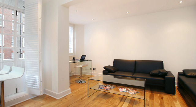 Veeve  Chelsea Cloisters Apartment